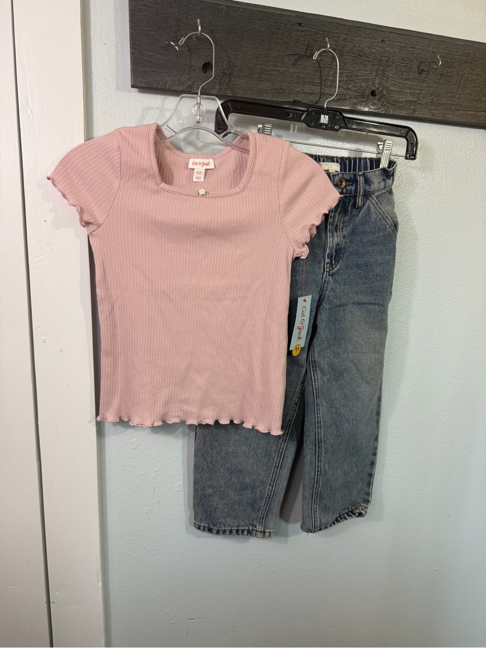 Chelsea & Theodore jeans and Soft Pink Ribbed Short Sleeve Top
